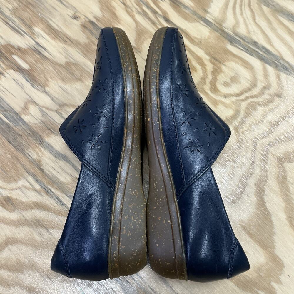Clarks Shoes Womens Everlay Dairyn Slip On Loafers Size 7M Blue Leather Wedge - Picture 10 of 12